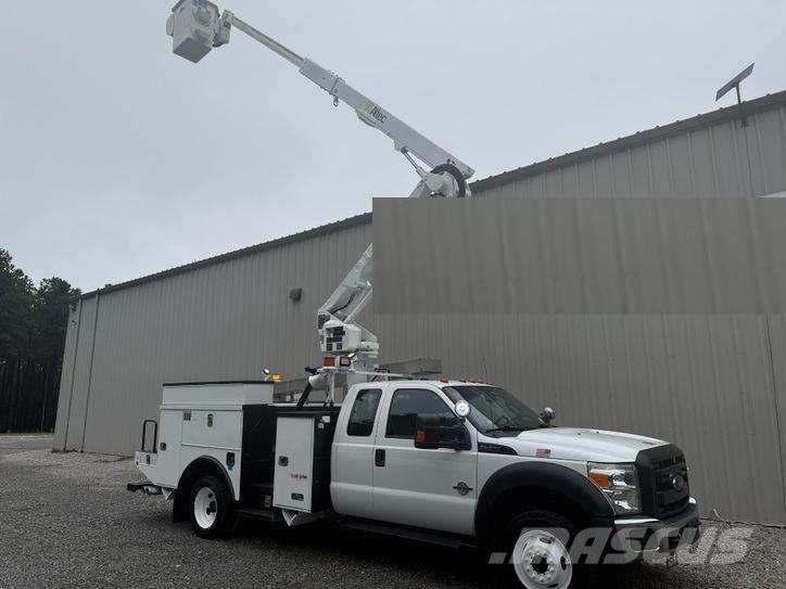 Ford F-550 Araç üstü platformlar
