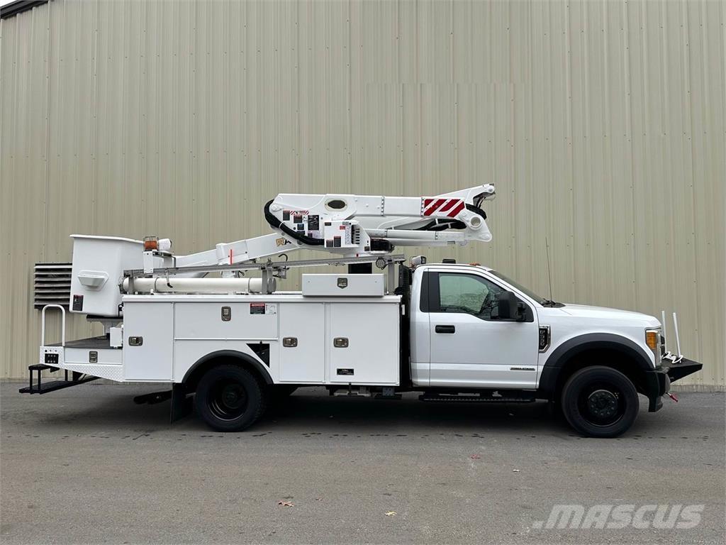 Ford F-550 Araç üstü platformlar