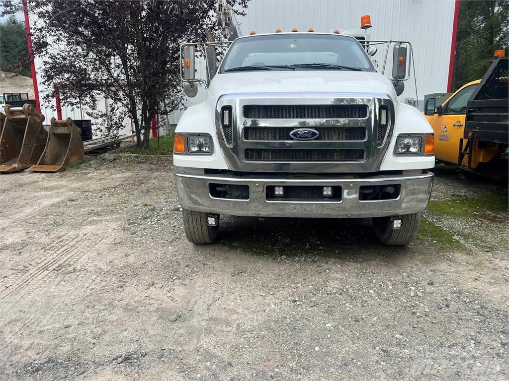 Ford F-750 Belediye / genel amaçli araçlar