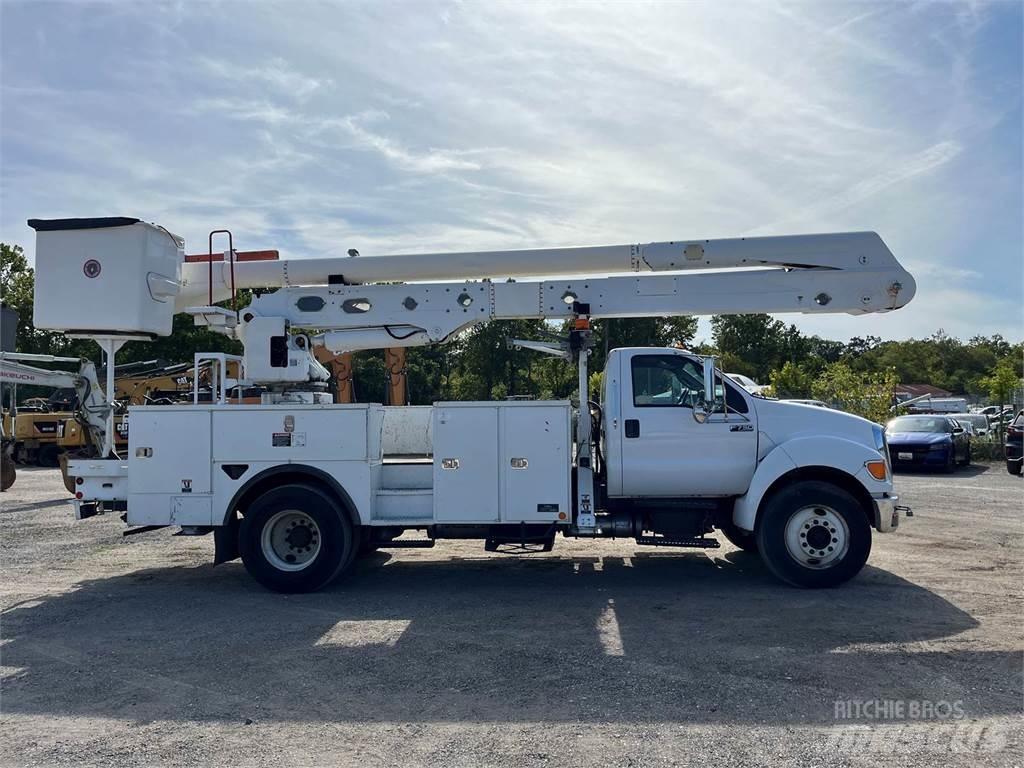 Ford F-750 Araç üstü platformlar