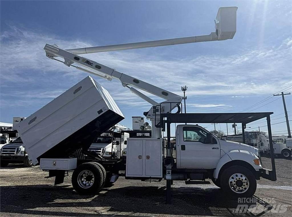 Ford F-750 Araç üstü platformlar