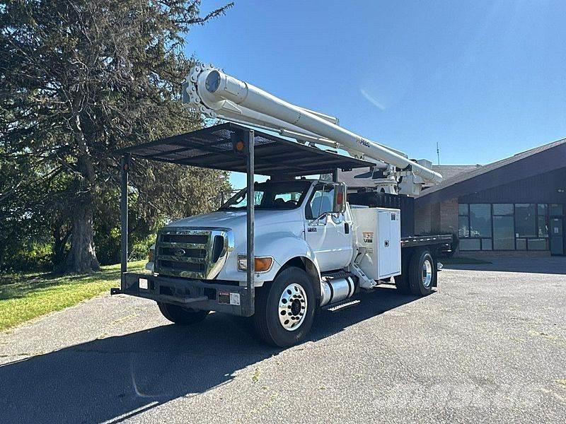 Ford F-750 Araç üstü platformlar