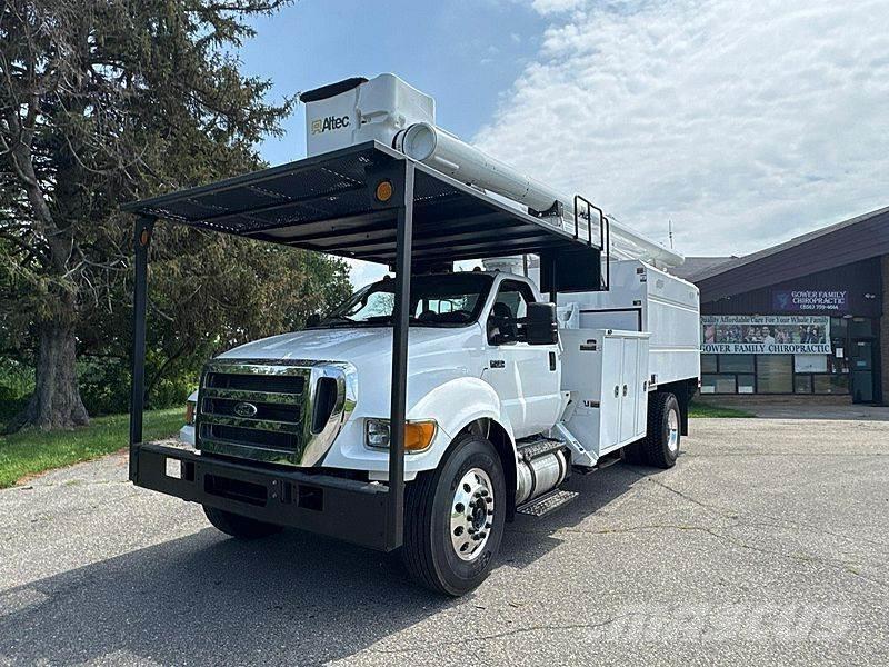 Ford F-750 Araç üstü platformlar