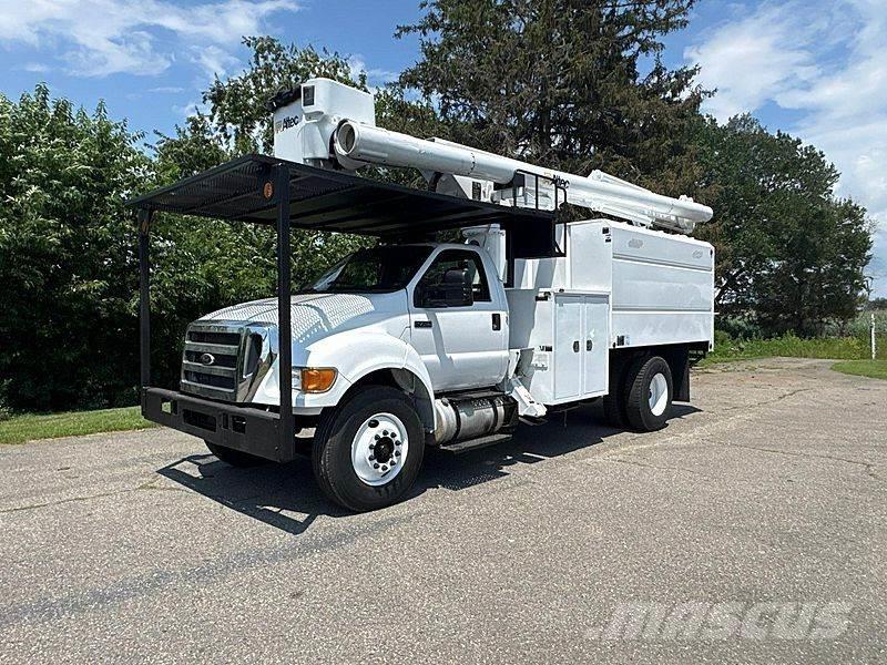 Ford F-750 Araç üstü platformlar