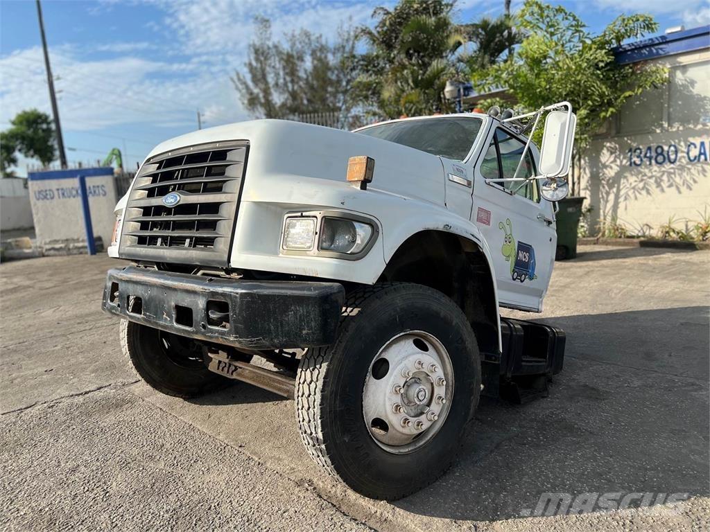 Ford F-800 Diger aksam