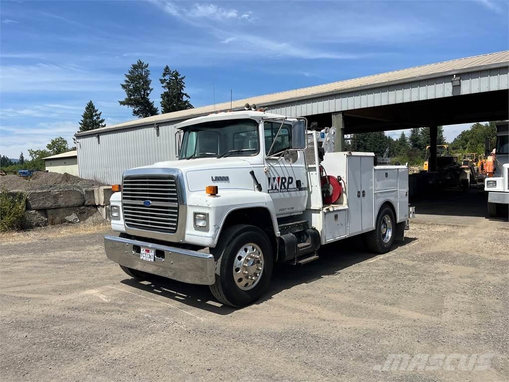 Ford L8000 Belediye / genel amaçli araçlar