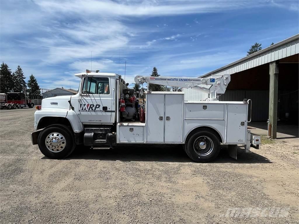 Ford L8000 Belediye / genel amaçli araçlar