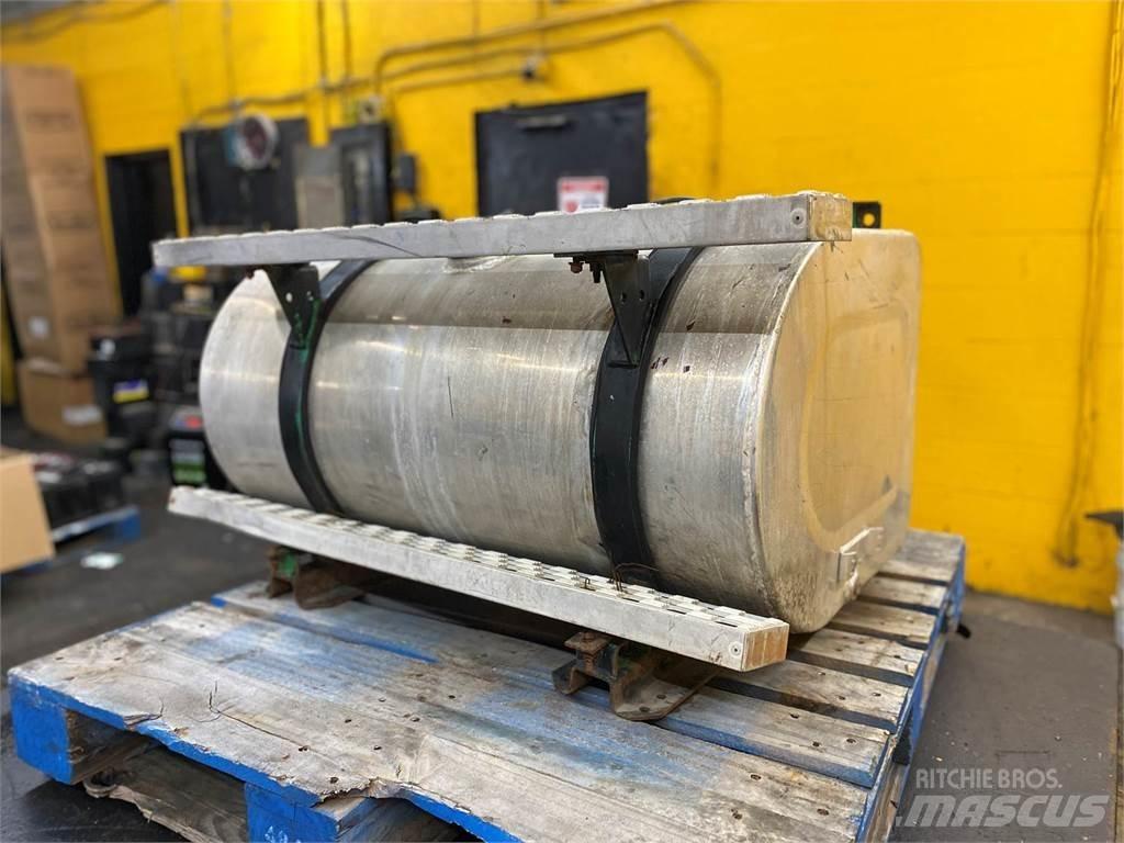 Ford L9000 Tankerli kamyonlar