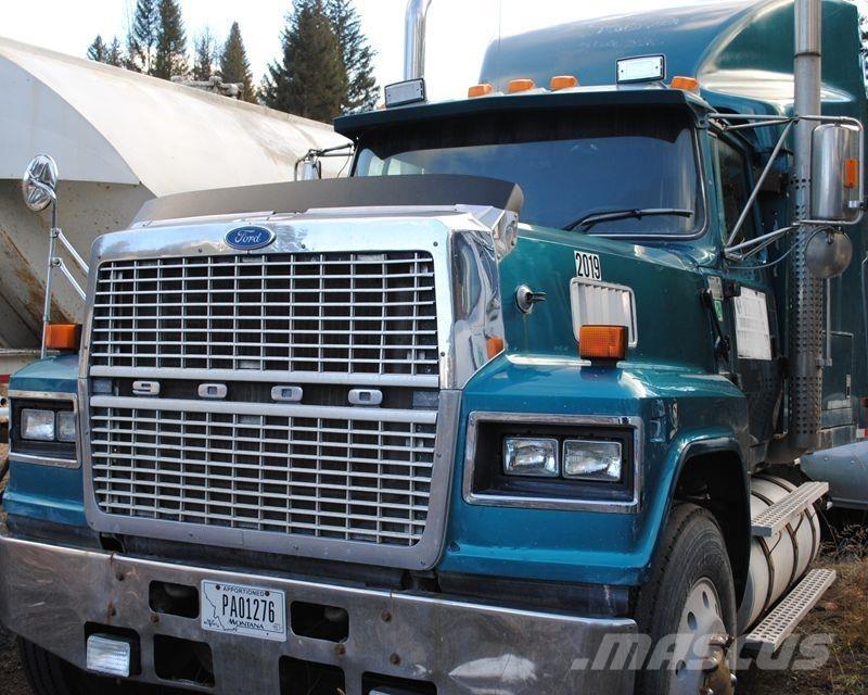 Ford LTL9000 Çekiciler