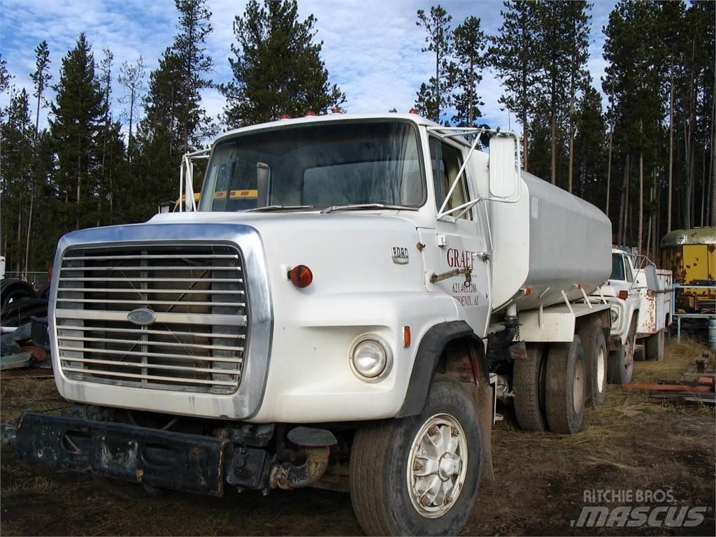 Ford LTS8000 Tankerli kamyonlar