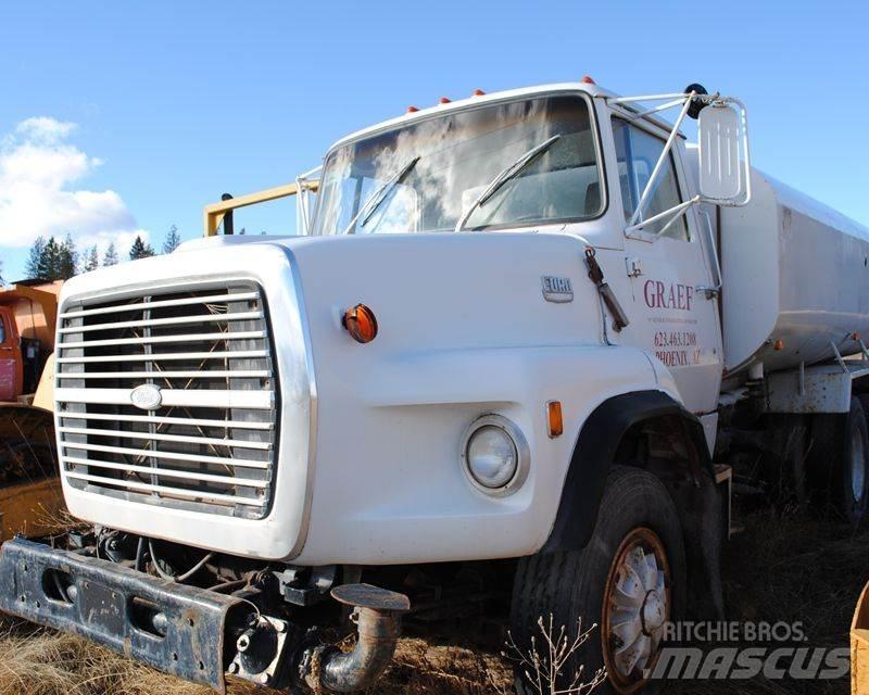 Ford LTS8000 Tankerli kamyonlar