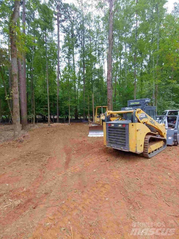 Gehl VT320 Skid steer loderler