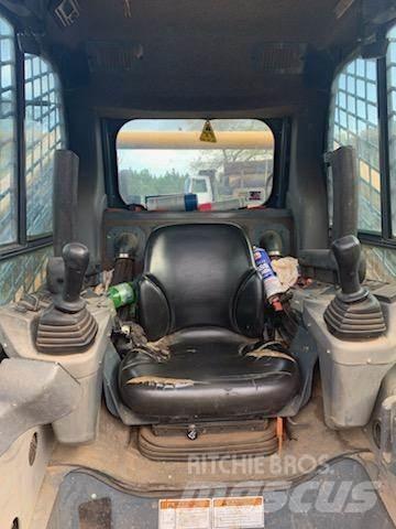 Gehl VT320 Skid steer loderler