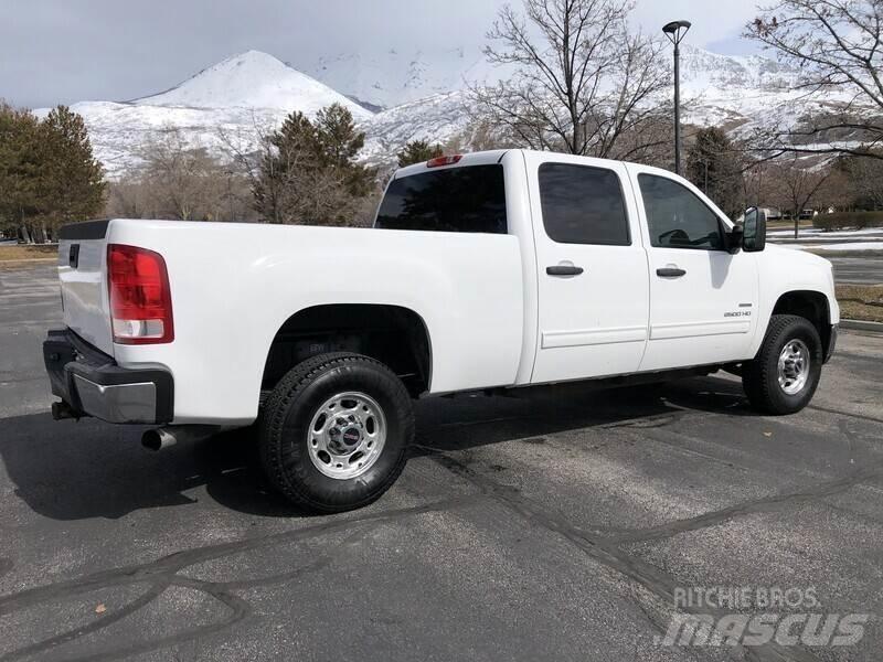 GMC 2500HD Pikaplar