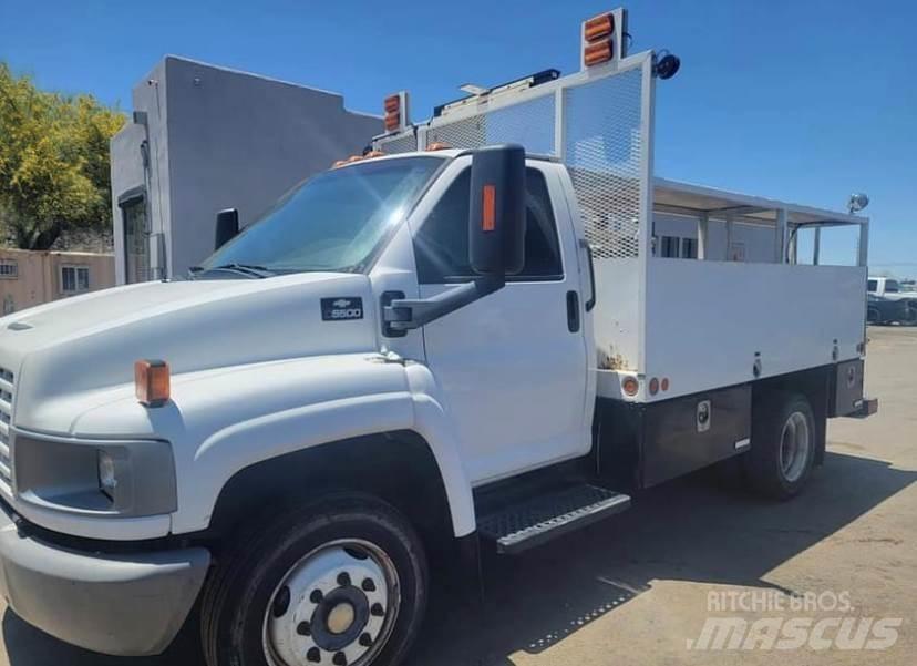 GMC 5500 Araç üzeri vinçler
