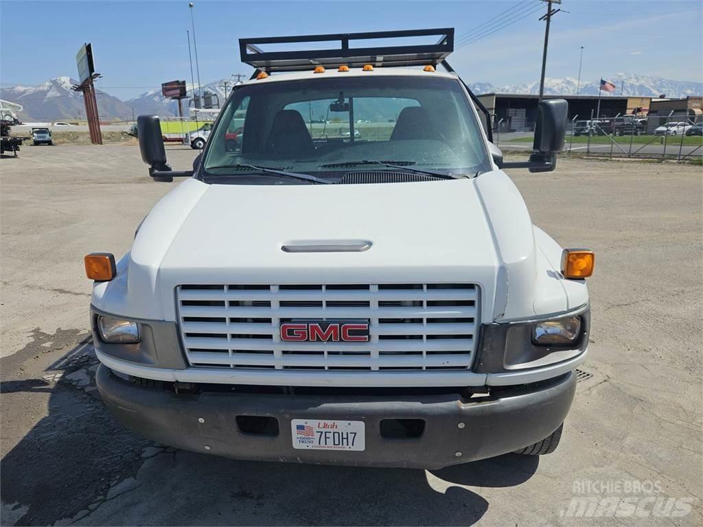 GMC C5500 Flatbed kamyonlar