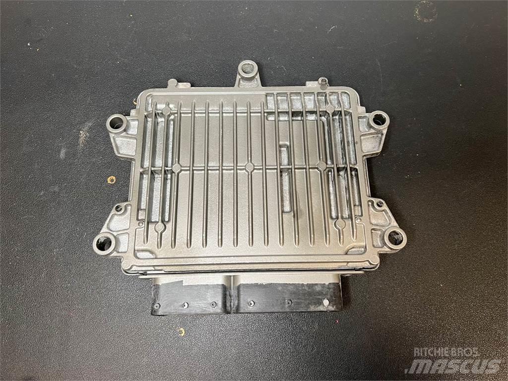 Isuzu  Diger