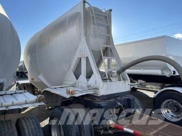  J & L Tankerler