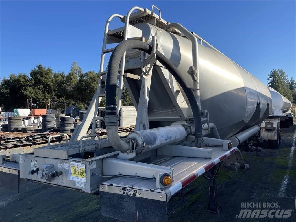  J & L Tankerler