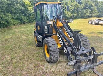 JCB 407 Tekerlekli yükleyiciler
