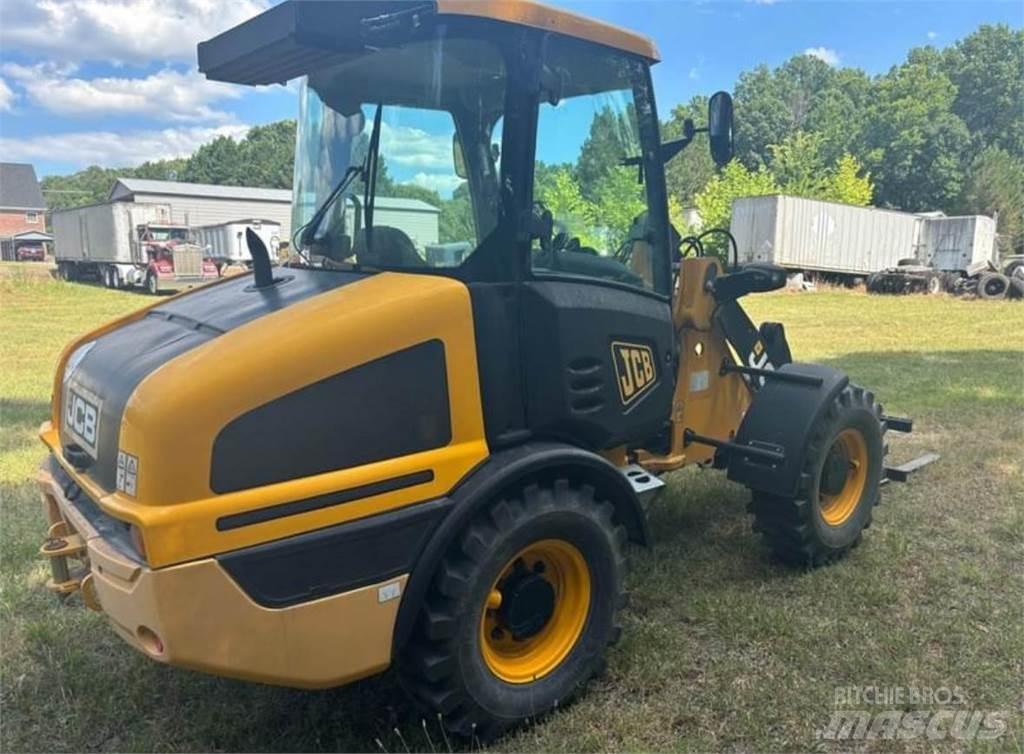 JCB 407 Tekerlekli yükleyiciler