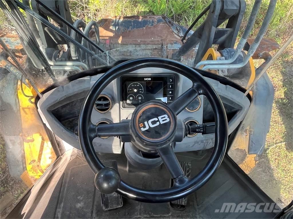 JCB 427HT Tekerlekli yükleyiciler