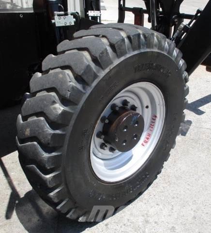 JLG 1055 Teleskopik yükleyiciler