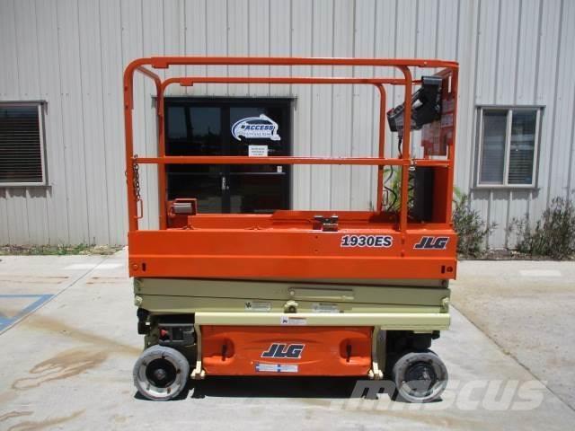 JLG 1930ES Makasli platformlar