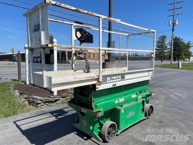 JLG 1932RS Makasli platformlar