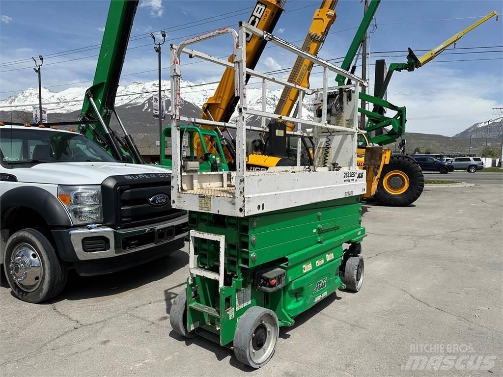 JLG 2632ES Makasli platformlar