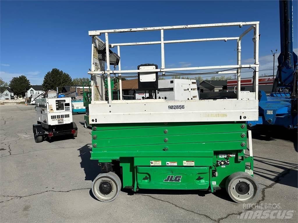 JLG 2632ES Makasli platformlar
