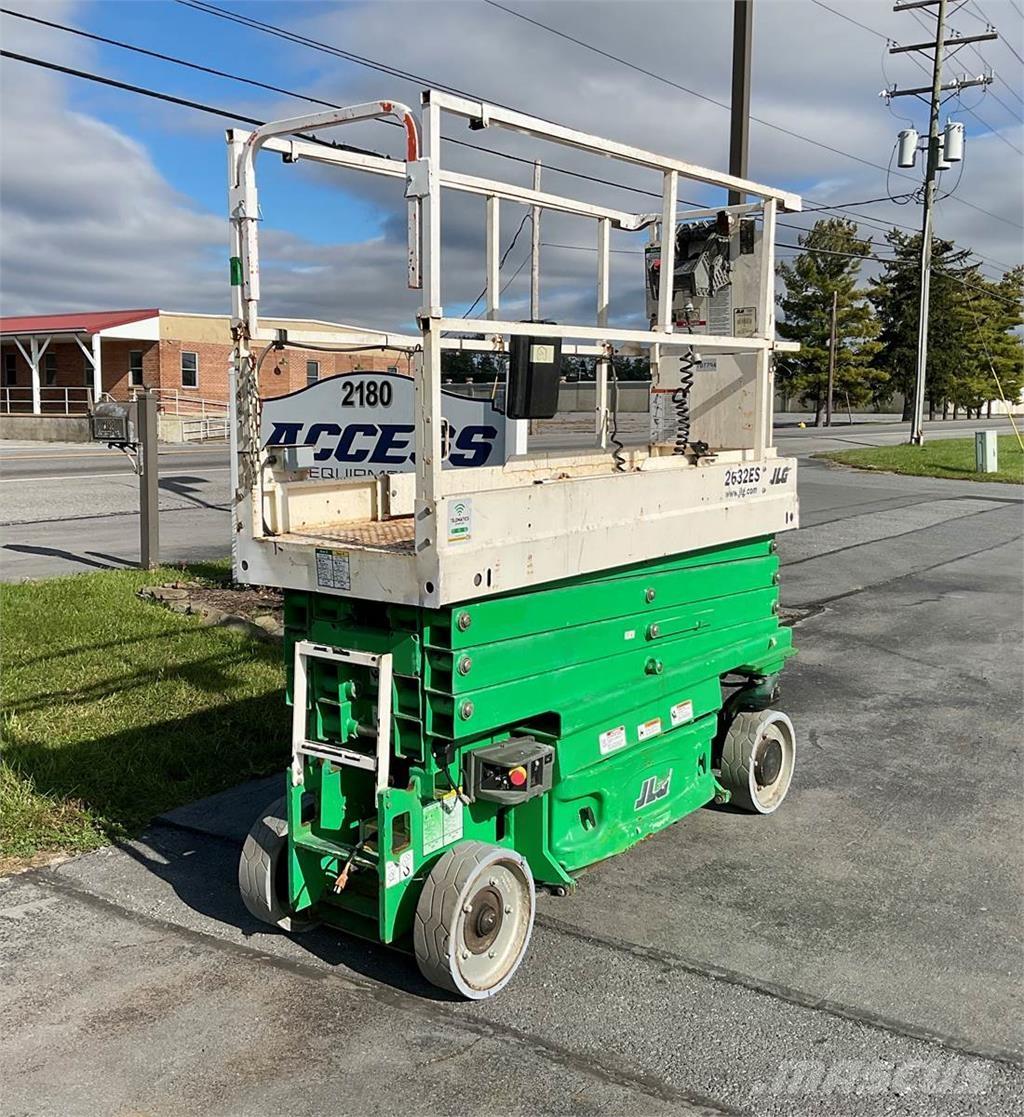 JLG 2632ES Makasli platformlar