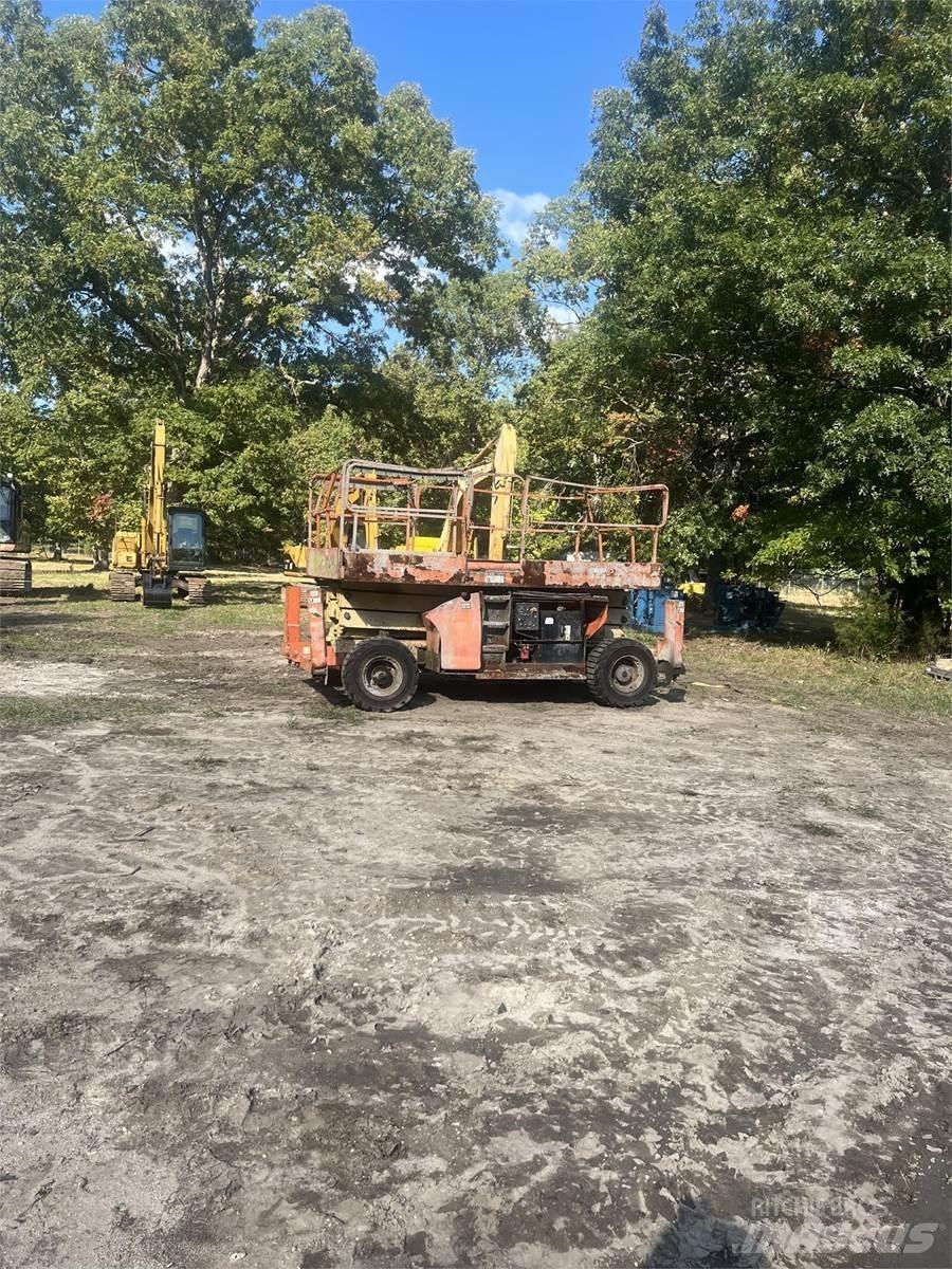 JLG 3394RT Makasli platformlar
