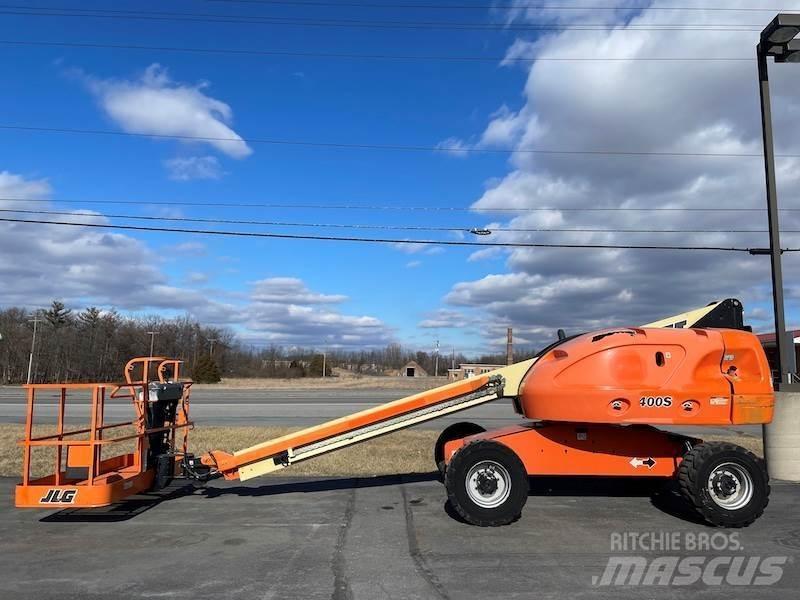JLG 400S Teleskopik personel platformları