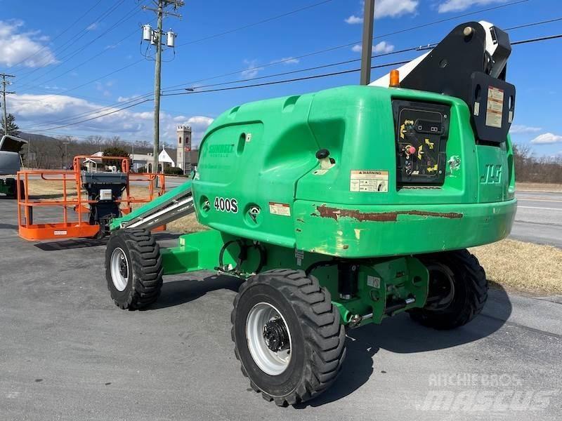 JLG 400S Teleskopik personel platformları