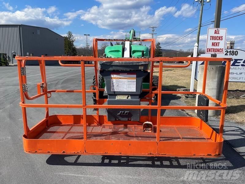 JLG 400S Teleskopik personel platformları