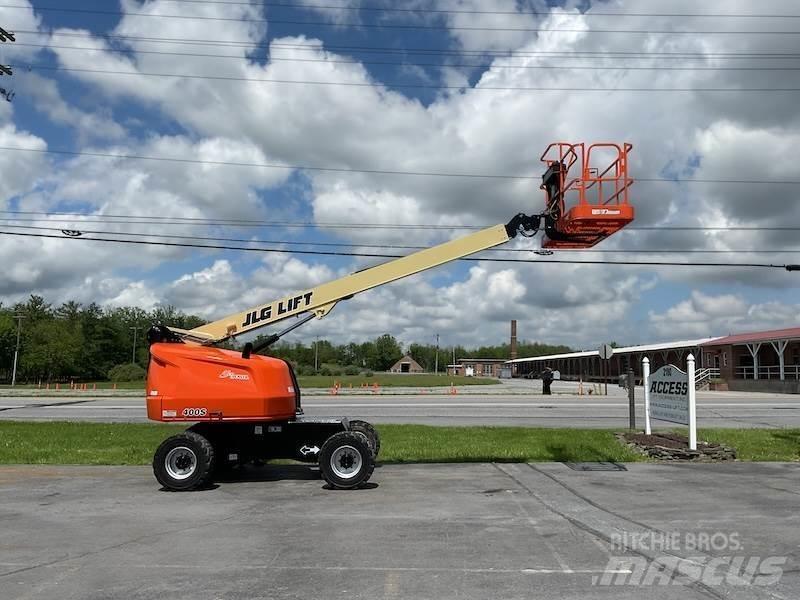 JLG 400S Teleskopik personel platformları