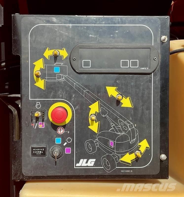 JLG 600S Teleskopik personel platformları