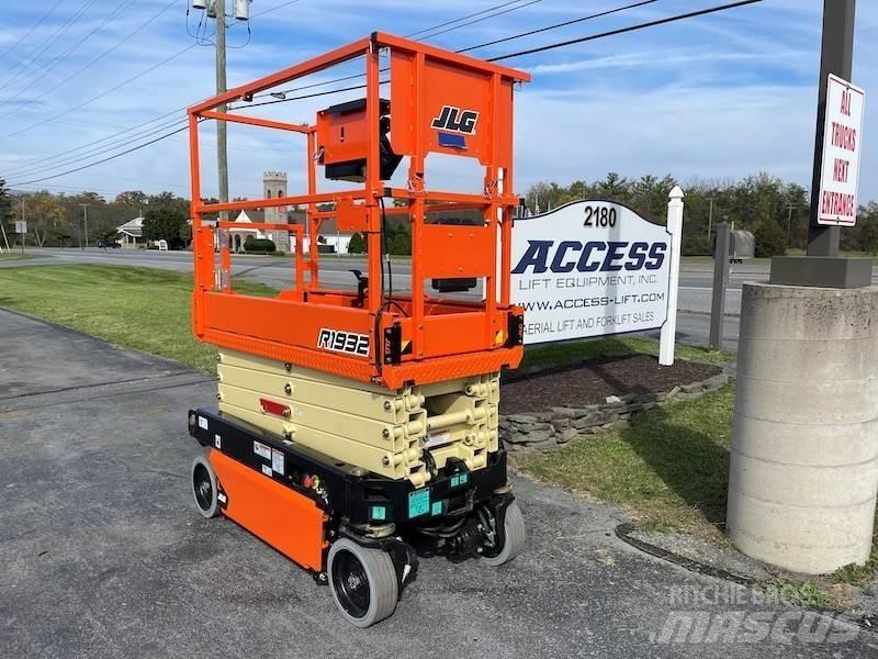 JLG R1932 Makasli platformlar