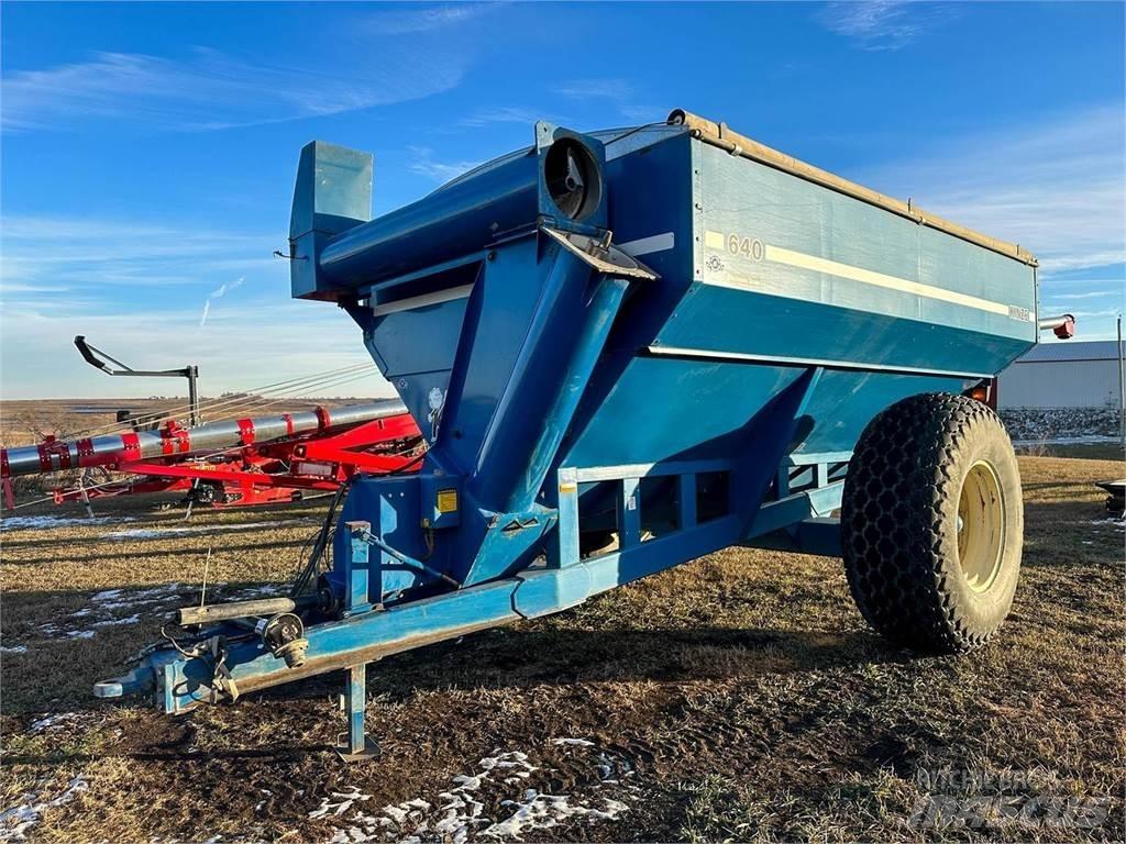 Kinze 640 Hububat/Silaj Römorkları