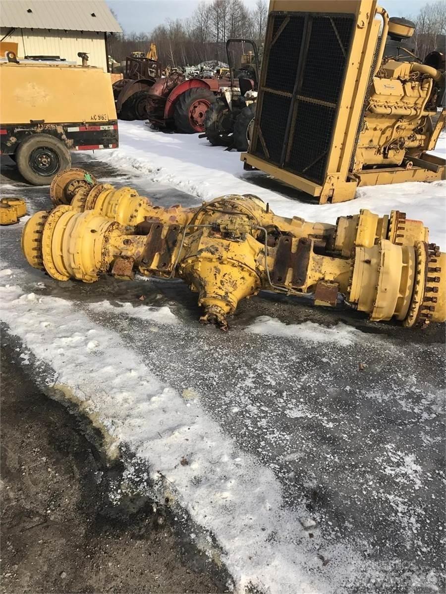 Komatsu  Akslar