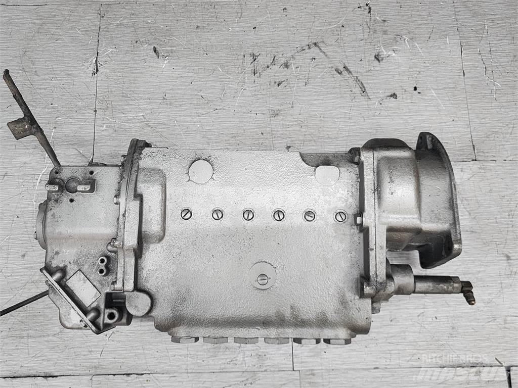 Mack  Diger aksam