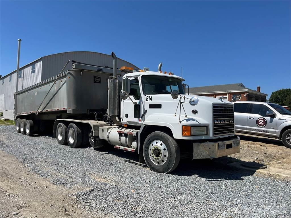 Mack CL733 Diger kamyonlar