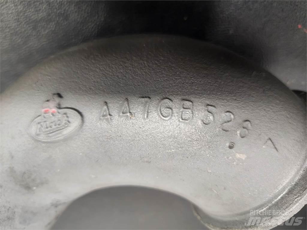 Mack E7 Diger aksam