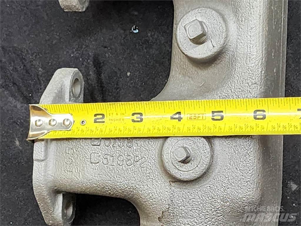 Mack E7 Diger aksam
