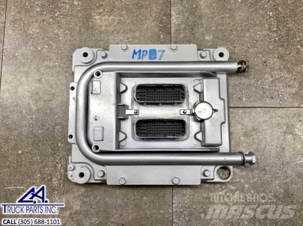 Mack MP7 Elektronik