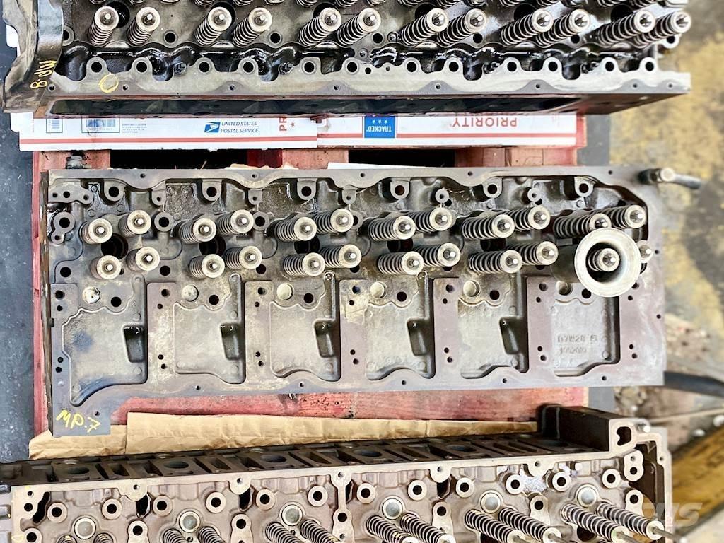 Mack MP7 Diger aksam