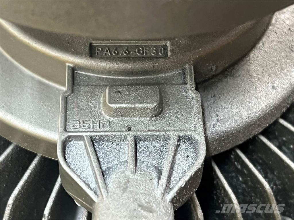 Mack MP7 Diger aksam