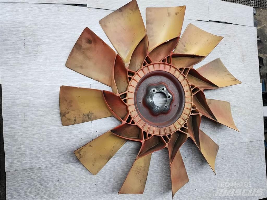 Mack MP8 Diger aksam