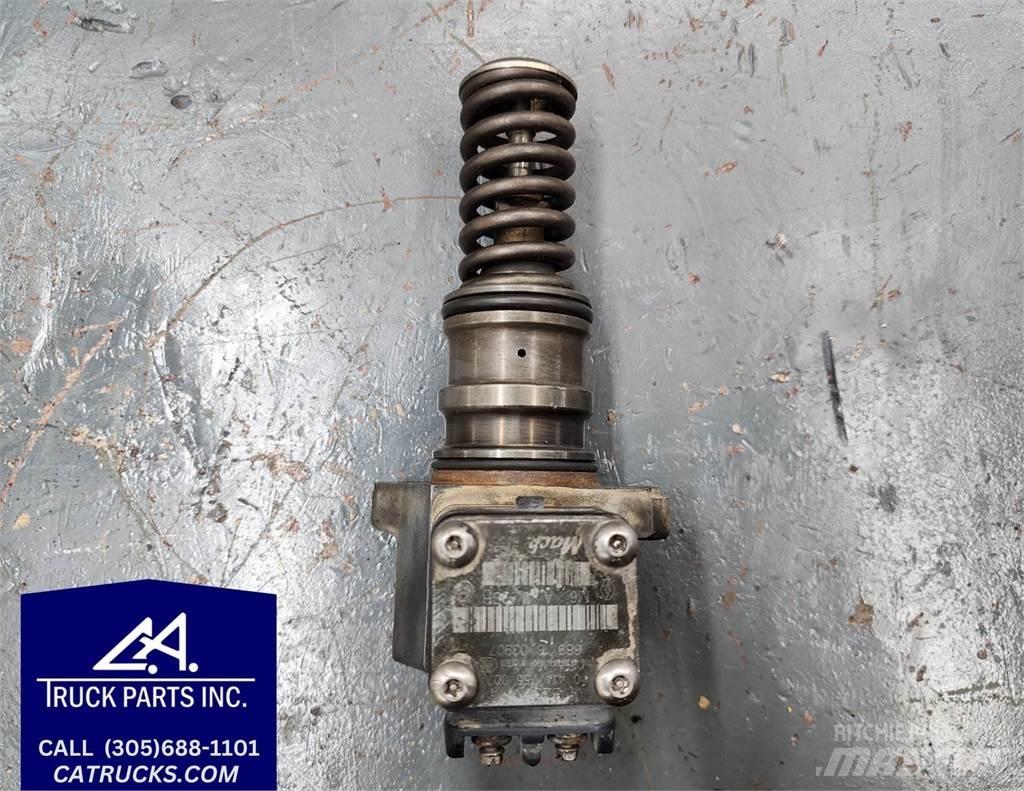 Mack MP8 Diger aksam